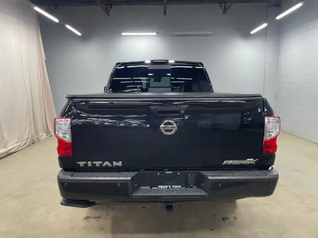 2019 Nissan Titan Pro-4X in Cars & Trucks in Guelph - Image 6