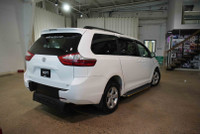 FWD, Leather Seating Surfaces, Heated Seats, Remote Start, Power Sliding Doors, Rear View Camera, AM... (image 2)
