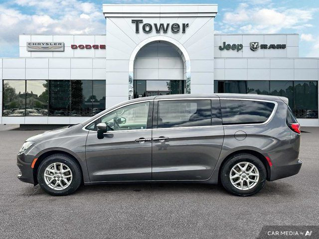 2022 Chrysler Grand Caravan SXT | Stow 'n Go | Heated Seats in Cars & Trucks in Calgary - Image 3
