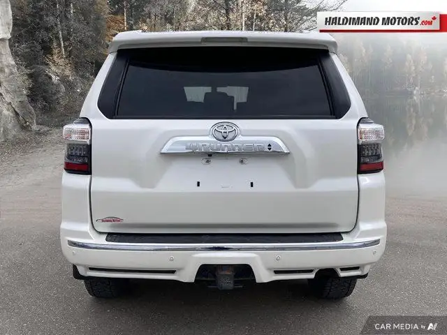 2019 Toyota 4Runner LIMITED in Cars & Trucks in Hamilton - Image 5