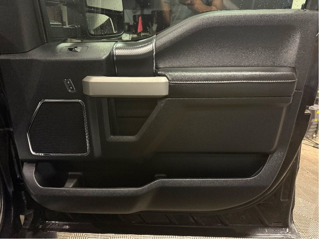 2020 Ford F-150 Lariat, 502A Package, One Owner, Only 66,000 Kms in Cars & Trucks in North Bay - Image 4