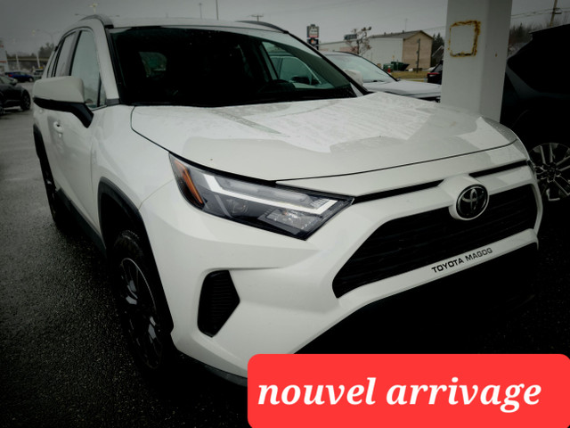 2022 Toyota RAV4 XLE AWD, in Cars & Trucks in Sherbrooke