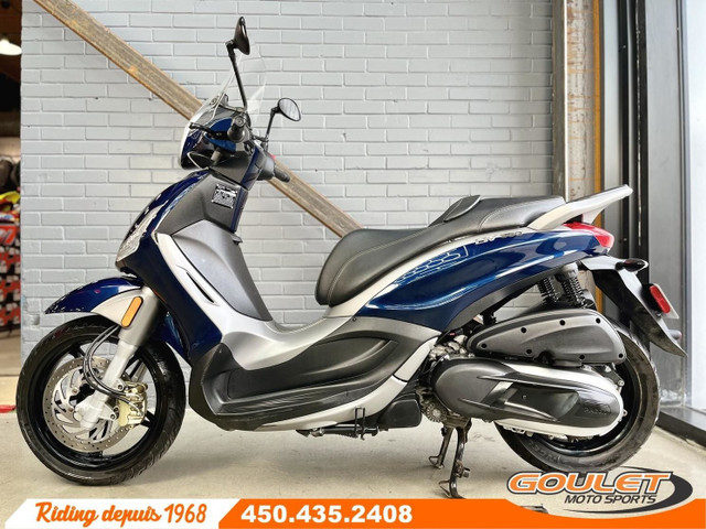 2014 Piaggio BV 350 in Scooters & Pocket Bikes in Laurentides