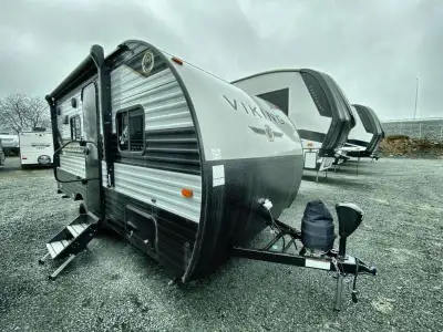 Viking travel trailer 162RBU highlights: Full Rear Bath Two Burner Cooktop U-Shaped Dinette 10' Pati...