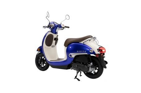 2023 Honda Giorno - NCW50 in Scooters & Pocket Bikes in Kelowna - Image 4