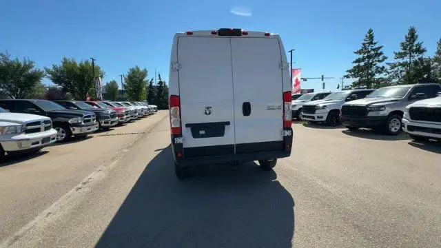 2025 Ram ProMaster Cargo Van SLT | Backup Camera | Remote Start in Cars & Trucks in Edmonton - Image 9