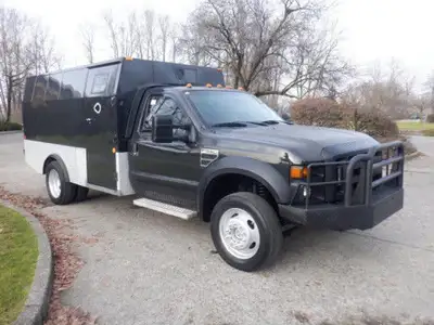 2009 Ford F-550 Armored Cube Truck with Bullet-Proof Glass Automatic Air conditioning Backup camera...
