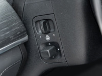 Appointment only - please ask for Harry. Used cars, trucks and vans in Aurora, Ontario. Engine: 8 Cy... (image 5)