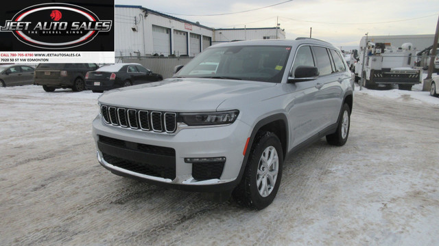 2023 Jeep Grand Cherokee L Limited 4X4 SUV WITH MINOR HAIL DAMAG in Cars & Trucks in Edmonton - Image 2