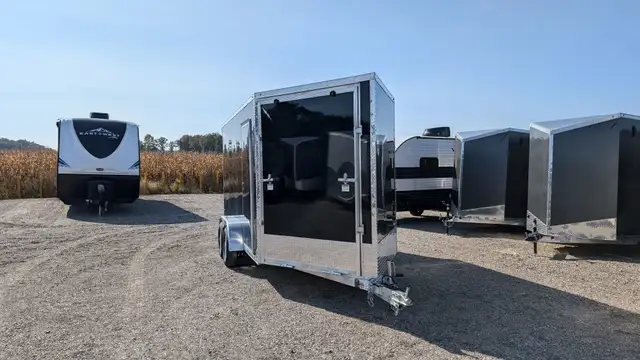 2025 Lightning 7x19 Aluminum Snowmobile Trailer in Cargo & Utility Trailers in Mississauga / Peel Region - Image 3