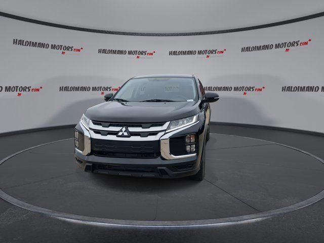 2024 Mitsubishi RVR SE 4WD in Cars & Trucks in Hamilton - Image 3