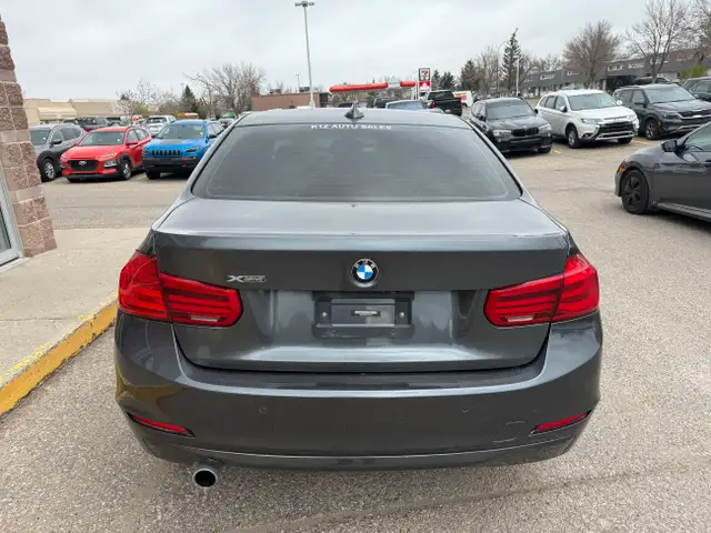 2017 BMW 3 Series 320i xDrive63417672412931122