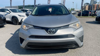 Le Toyota RAV4 LE 2016 est un VUS compact polyvalent, pratique et fiable. Avec un design moderne, un... (image 3)