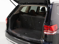 This beautiful 2019 Volkswagen Atlas is a local Ontario vehicle. The 2019 Volkswagen Atlas Trendline... (image 7)