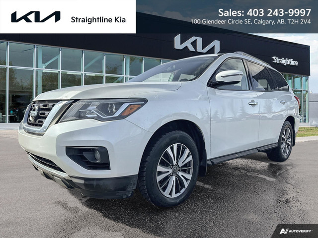 2019 Nissan Pathfinder S *Backup Camera, Bluetooth, Keyless Star in Cars & Trucks in Calgary