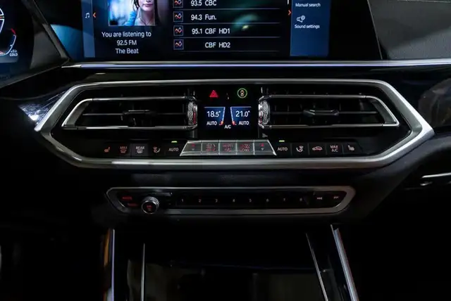 2021 BMW X5 xDrive40i | Premium | M Sport | Accès Confort in Cars & Trucks in City of Montréal - Image 17
