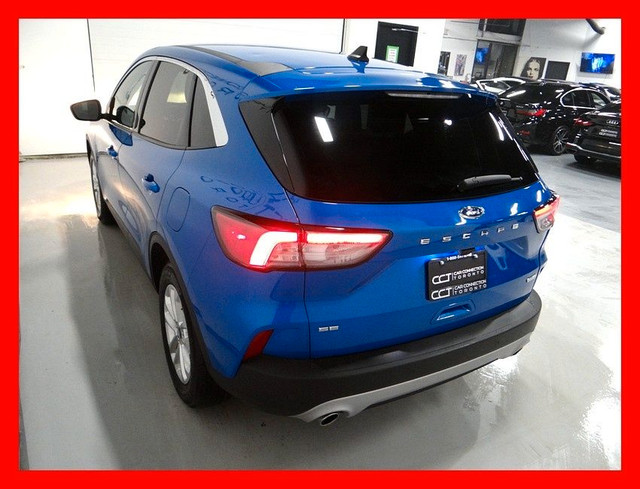 2020 Ford Escape SE *AUTOMATIC/CARPLAY/BACKUP CAM/EASY FINANCE!! in Cars & Trucks in London - Image 4