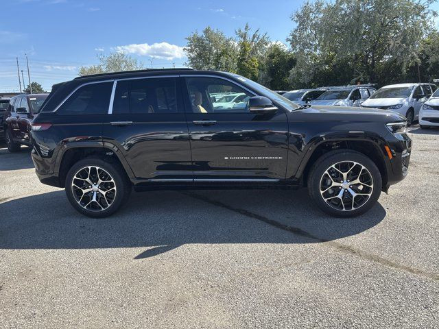 2025 Jeep Grand Cherokee Summit Reserve in Cars & Trucks in Mississauga / Peel Region - Image 4