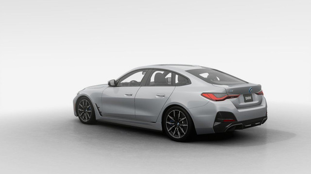 2025 BMW i4 xDrive40 Gran Coupe | Premium | M Sport | Freins M in Cars & Trucks in City of Montréal - Image 2
