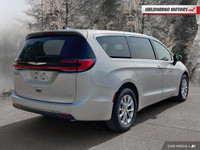 Engine: Gas V-6 3.6L L/100Km City: 14.1 L/100Km Hwy: 9.4 Safety Equipment Electronic Stability Contr... (image 4)