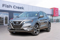 *2023 Nissan Qashqai SL Platinum -- Like New, Low KM's, No Accidents* This *2023 Nissan Qashqai SL P... (image 1)