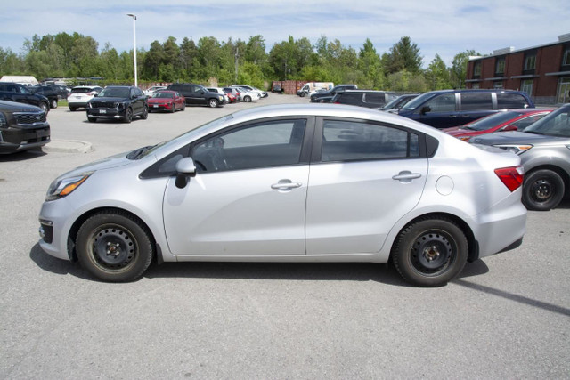 2016 KIA RIO EX/SX in Cars & Trucks in Oshawa / Durham Region - Image 2