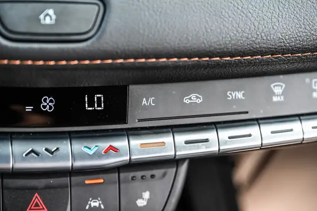 2023 Cadillac XT4 AWD Sport ONYX Package*Cuir*Carplay AWD*Mags*C dans Autos et camions dans Ville de Montréal - Image 23