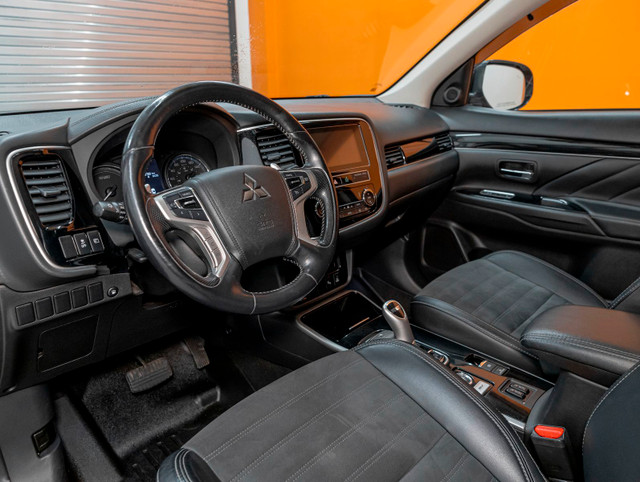2019 Mitsubishi OUTLANDER PHEV SE 4X4 PLUGIN *CARPLAY* SIÈGES CH in Cars & Trucks in Laurentides - Image 2