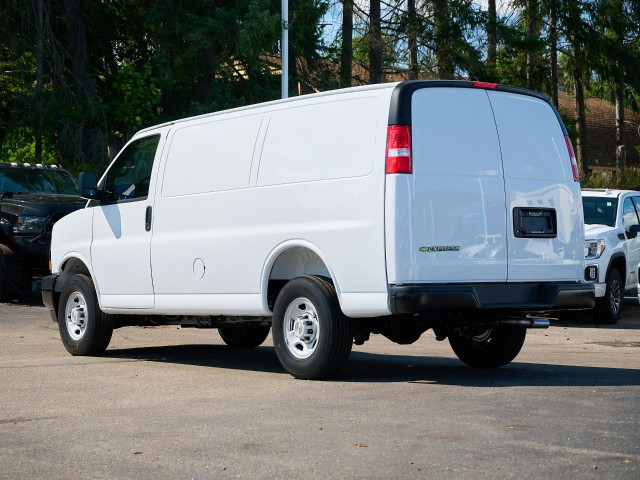2025 Chevrolet Express Cargo Van in Cars & Trucks in Kamloops - Image 2