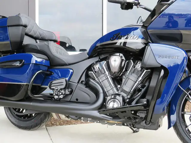 2024 Indian Motorcycle Pursuit Dark Horse with PowerBand Audio P in Street, Cruisers & Choppers in Cambridge - Image 8