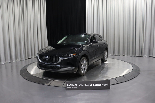 2021 Mazda CX-30 GS AWD / Luxury Package / Heated Leather Sea... in Cars & Trucks in Edmonton - Image 2