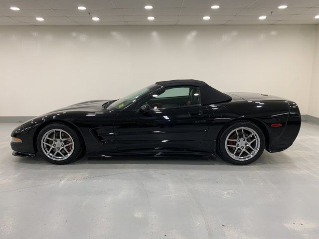 2004 Chevrolet Corvette 2dr Convertible in Cars & Trucks in Regina - Image 2