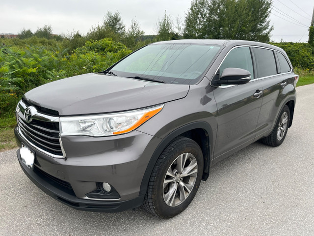 2014 Toyota Highlander LE in Cars & Trucks in Barrie - Image 3