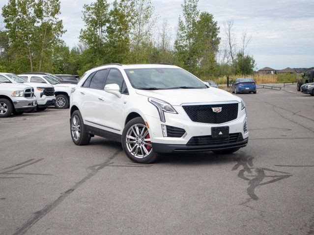 2023 Cadillac XT5 AWD Sport - Power Driver Seat in Cars & Trucks in Belleville - Image 2