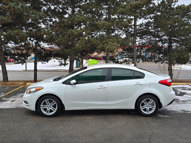 2015 KIA FORTE LX | MANUAL | ONE OWNER | NO ACCIDENTS  in Cars & Trucks in Mississauga / Peel Region - Image 2