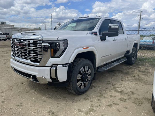 2024 GMC Sierra 3500 HD Denali in Cars & Trucks in Edmonton - Image 4