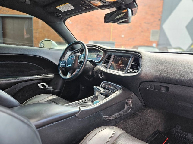 2015 Dodge Challenger SXT PLUS LEATHER-ROOF-NAVI-CAMERA-CERTIFIE in Cars & Trucks in City of Toronto - Image 3