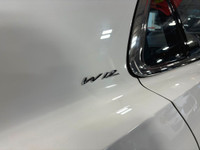**SPRING SPECIAL!** - - > | NO LUXURY TAX | < - - FEATURING : 6.0L TWIN TURBO W12 POWERED, AWD, MASS... (image 8)