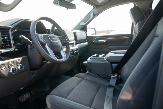 2023 GMC Sierra 1500 Elevation in Cars & Trucks in Longueuil / South Shore - Image 3
