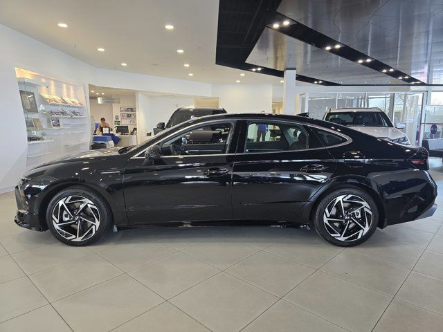 2025 Hyundai SONATA Preferred-Trend in Cars & Trucks in Calgary - Image 3