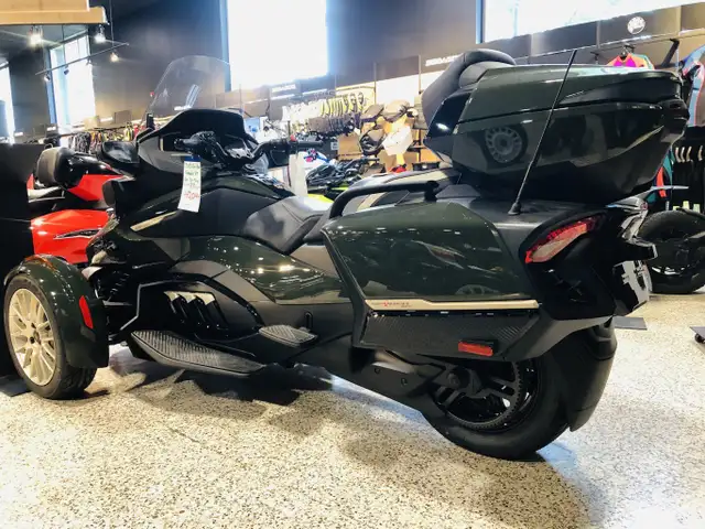 2023 Can-Am Spyder SE6 RT S-T-S in Street, Cruisers & Choppers in Ottawa - Image 11