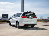 ENGINE: 3.6L PENTASTAR VVT V6 W/ESS (STD),BRIGHT WHITE,BLACK SEATS,TRANSMISSION: 9-SPEED AUTOMATIC (... (image 4)