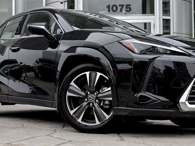 2025 Lexus UX 300h | Luxury Pkg | AWD | Lexus Certified in Cars & Trucks in City of Toronto - Image 3