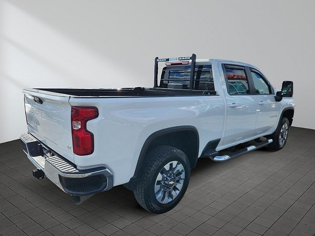 2022 Chevrolet Silverado 2500HD LT in Cars & Trucks in Bedford - Image 3