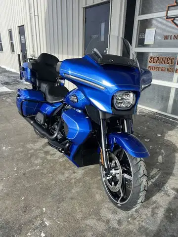 2025 Harley-Davidson FLHXU - Street Glide Ultra in Sport Touring in Winnipeg - Image 3