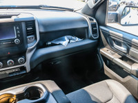 2024 Ram 1500 | HEMI 5.7L V8 | 8-Speed Automatic | Bright White Clearcoat | Certified Pre-OwnedPower... (image 7)