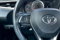 2021 Toyota Corolla SE Sporty Design | Advanced Safety | Efficient Performance The 2021 Corolla SE c... (image 8)