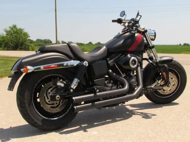 2014 Harley-Davidson FXR Dyna Touring FXDF Fat Bob in Sport Touring in Leamington - Image 13