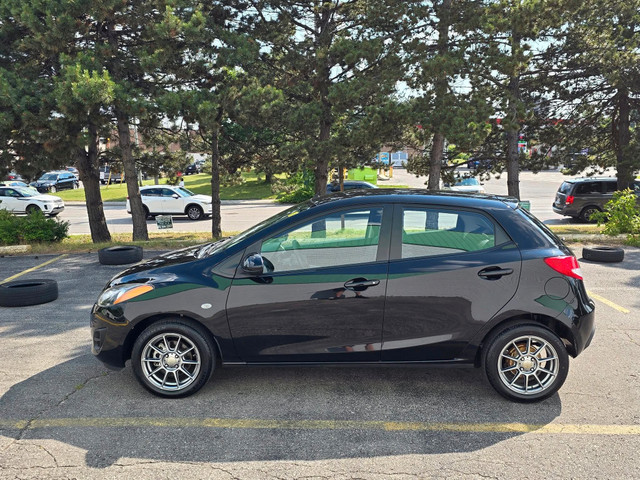 MAZDA 2 GX | AUTO | CARPLAY | ONE OWNER | NO ACCIDENTS |  in Cars & Trucks in Mississauga / Peel Region - Image 2
