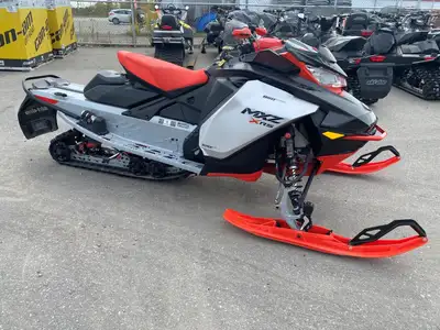 2022 Ski-Doo MXZ XRS 850 Team Vincent Motorsports 2022 Skidoo MXZ XRS 850 7127kms $10,500 + license...
